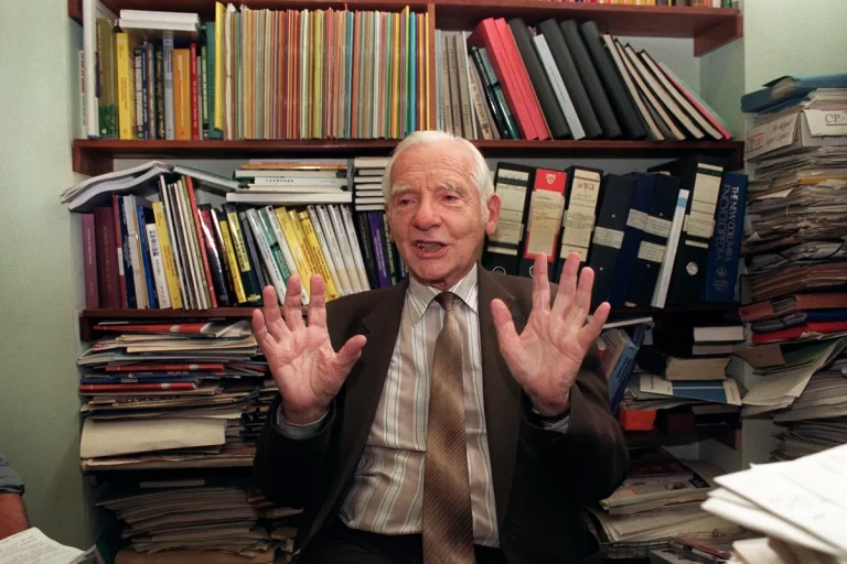 سر جوزف روتبلت (Joseph Rotblat)